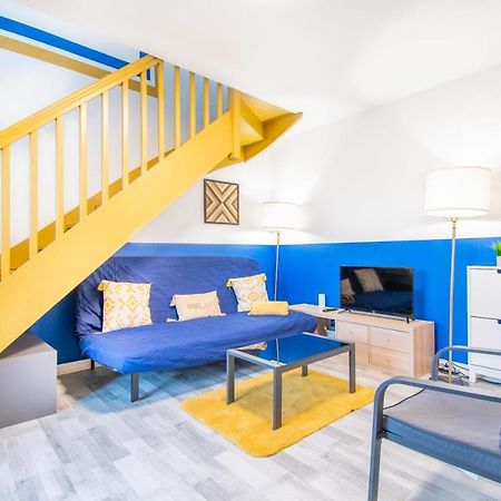 Charmant T2 sur Île de Nantes avec Parking et Balcon Extérieur photo